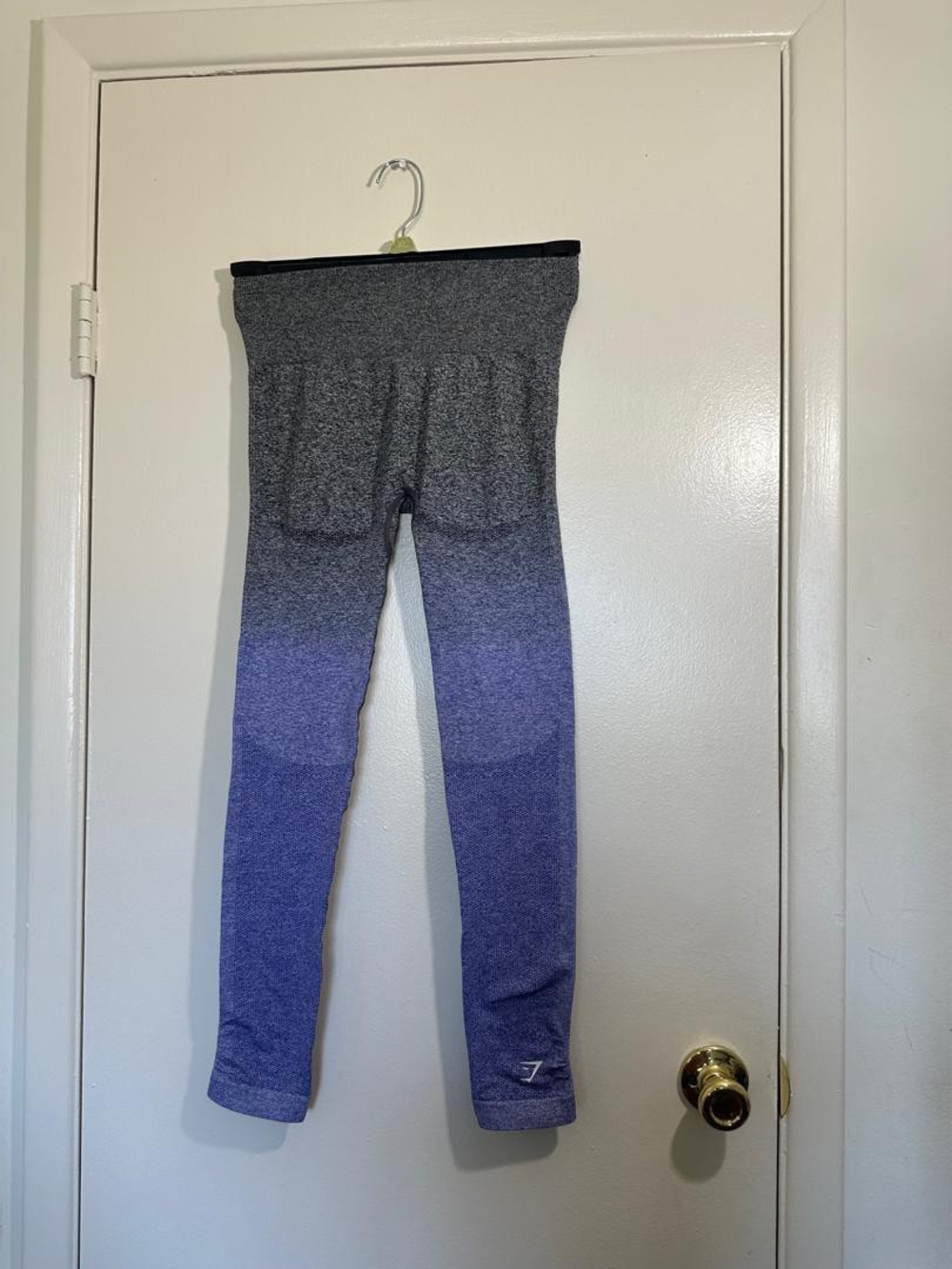 Gymshark Grey-to-Blue Ombre Seamless High-Waist Leggings • Size XS - Picture 8 of 9